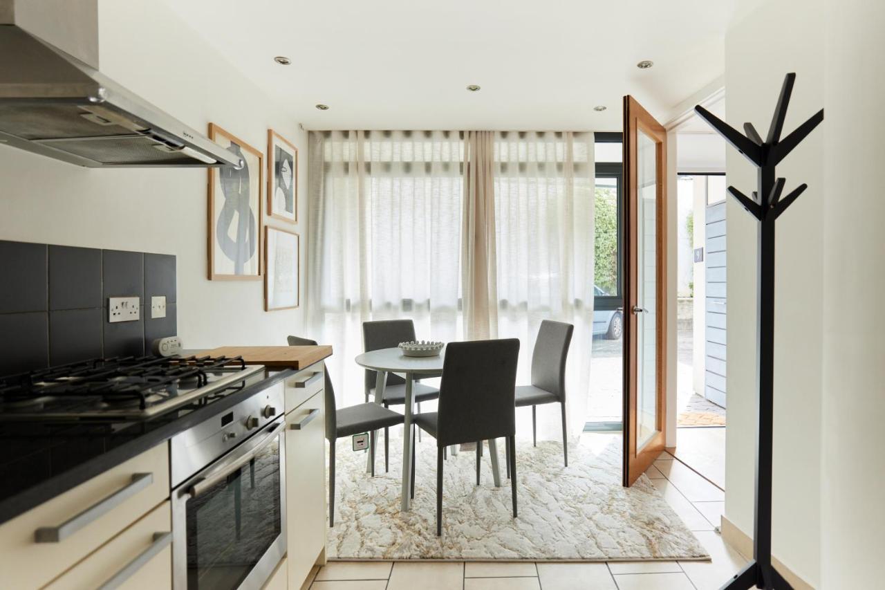 The Islington Place - Stunning 2bdr House London