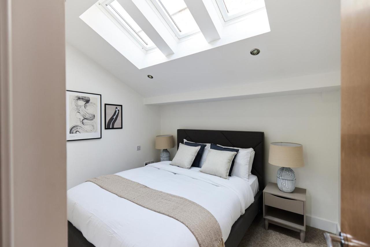 The Islington Place - Stunning 2bdr House *