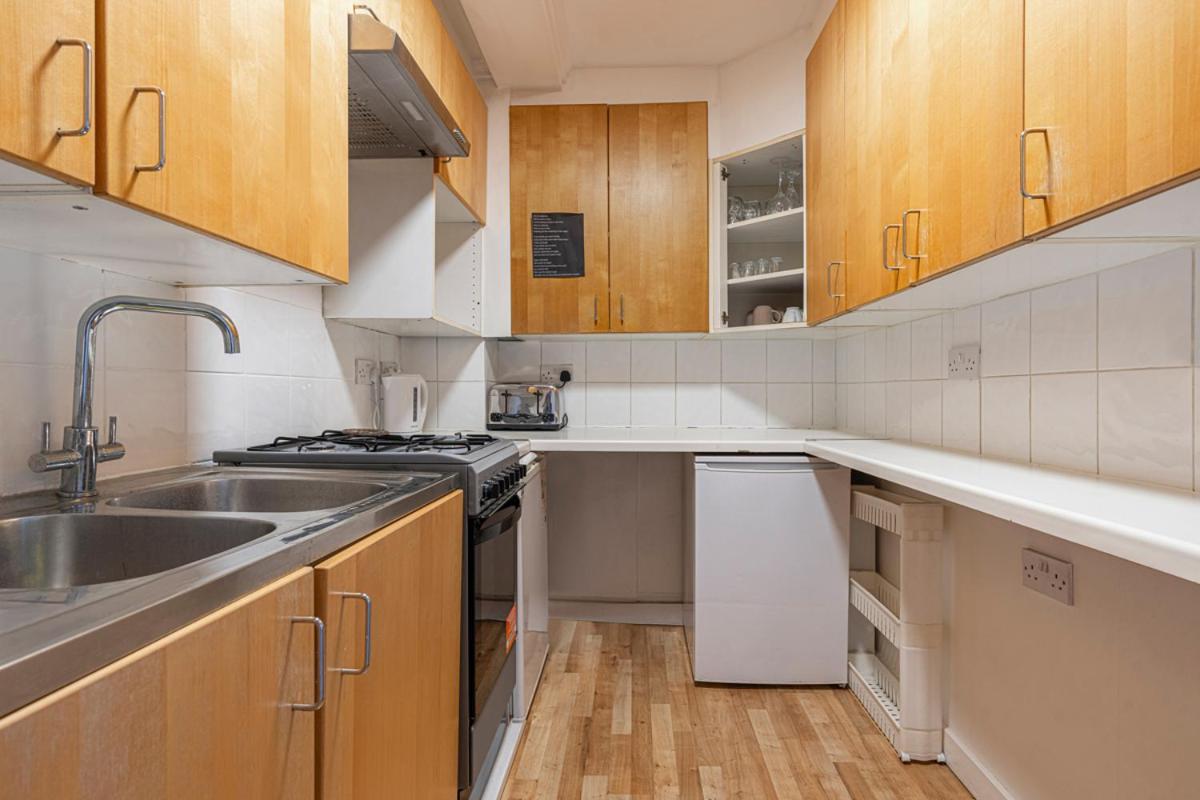 Joivy Bright Apt In West Hampstead * London