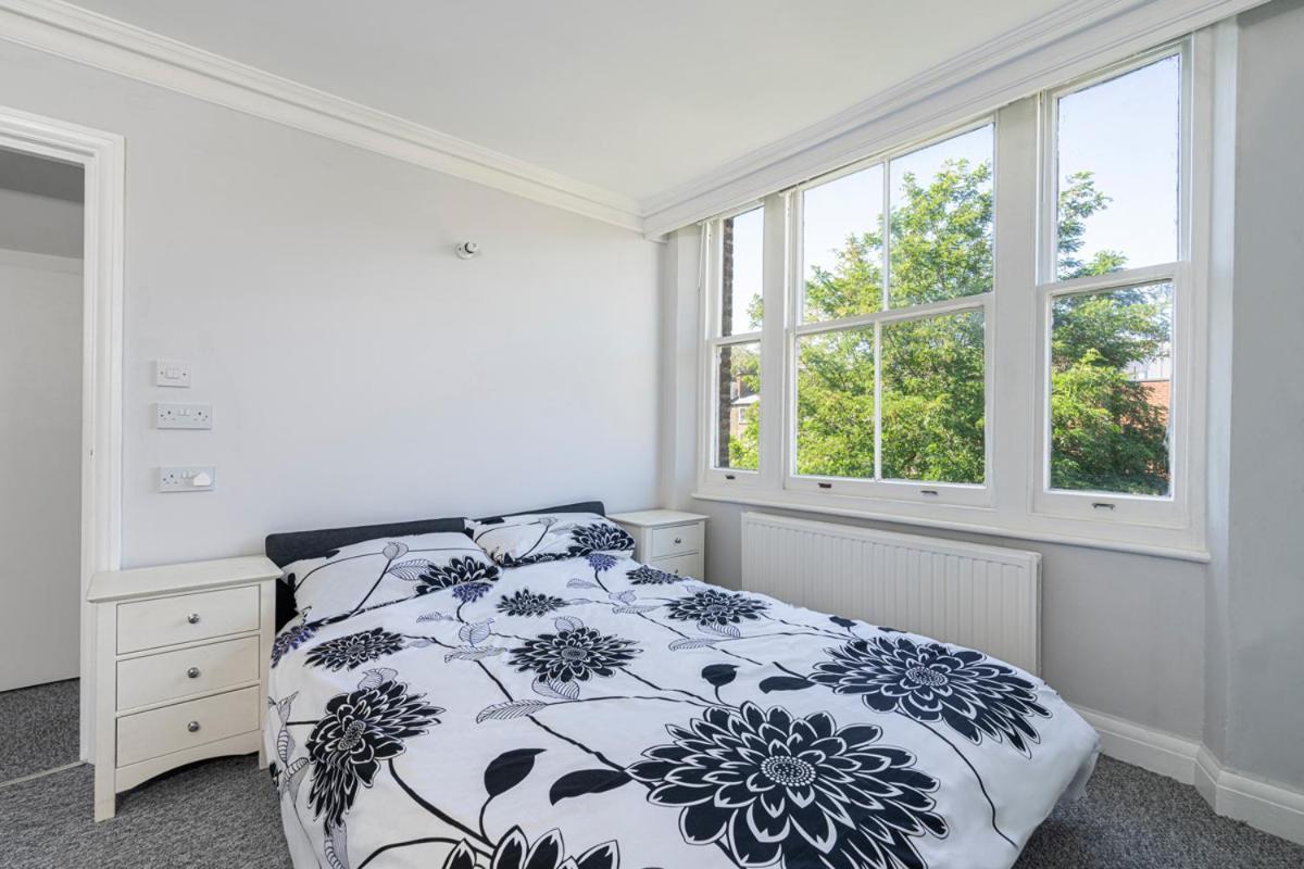 Joivy Bright Apt In West Hampstead Lejlighed London