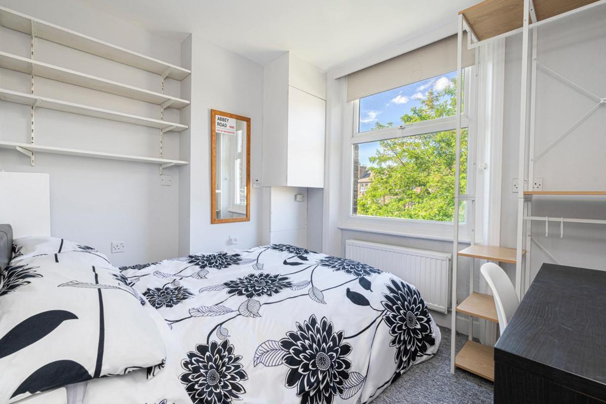 Lejlighed Joivy Bright Apt In West Hampstead London