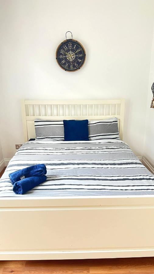Aldgate Guest house London