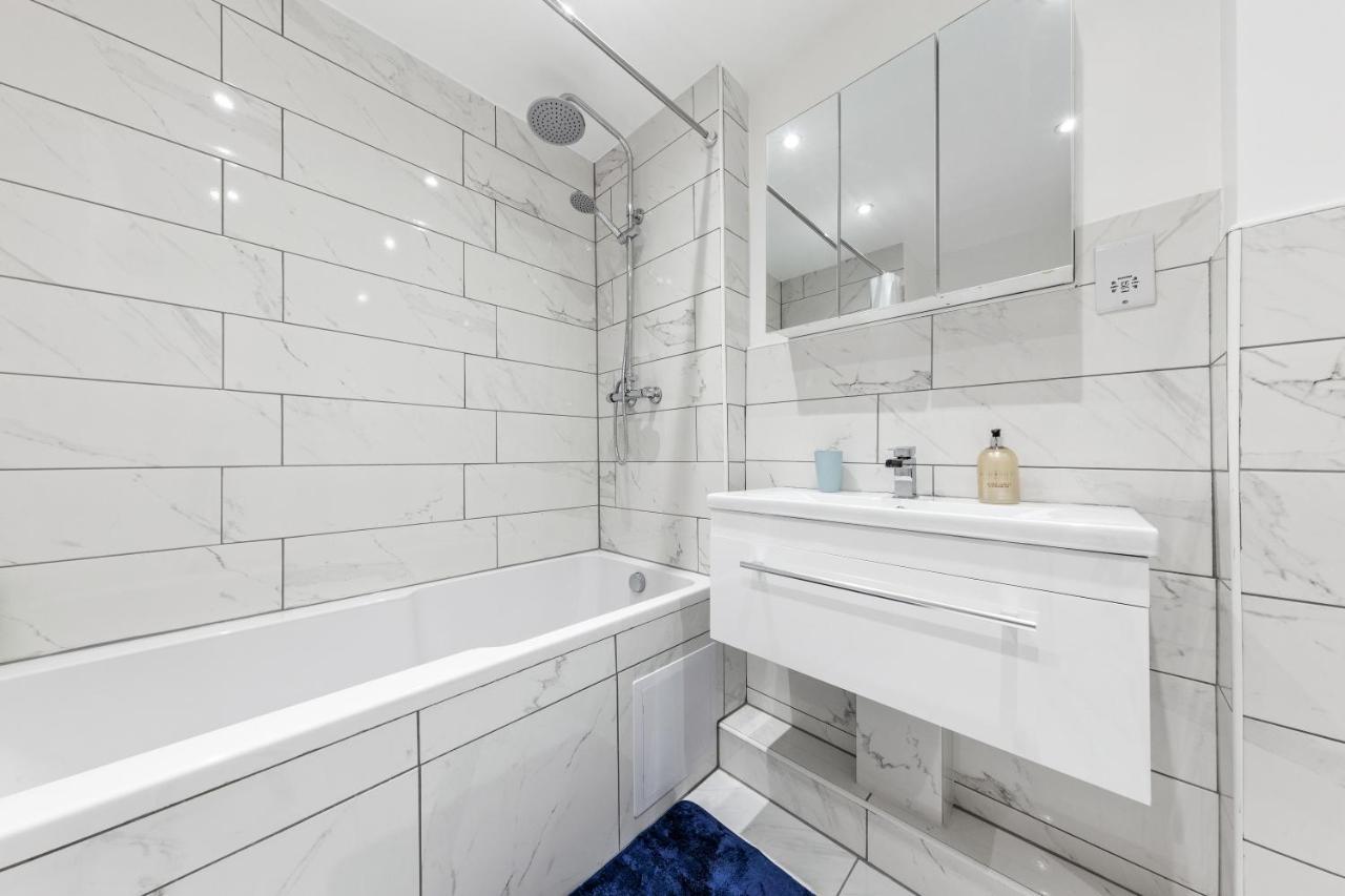 Appartamento Modern Flat In *