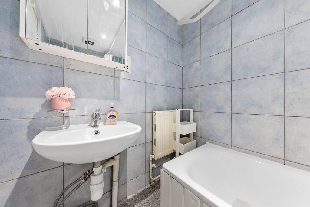 Appartement 1br Modern Flat On Edgware Rd Ed3 Londen