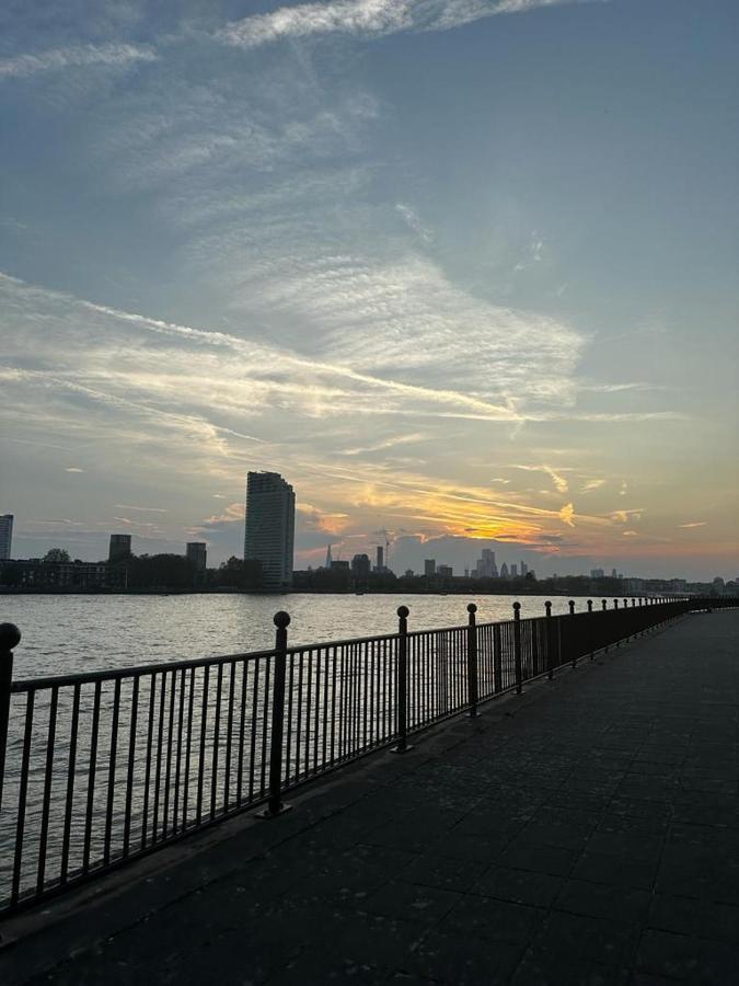 Gasthof Riverside Double Garden View E14 London