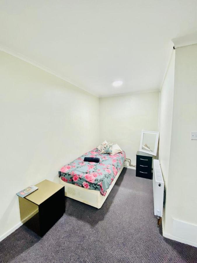 Lägenhet Spacious One Bedroom Edgeware Road Central London