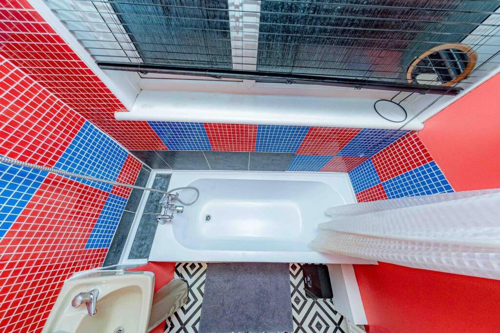 Unique W/garden Hot Tub, Sauna & Cinema Londres