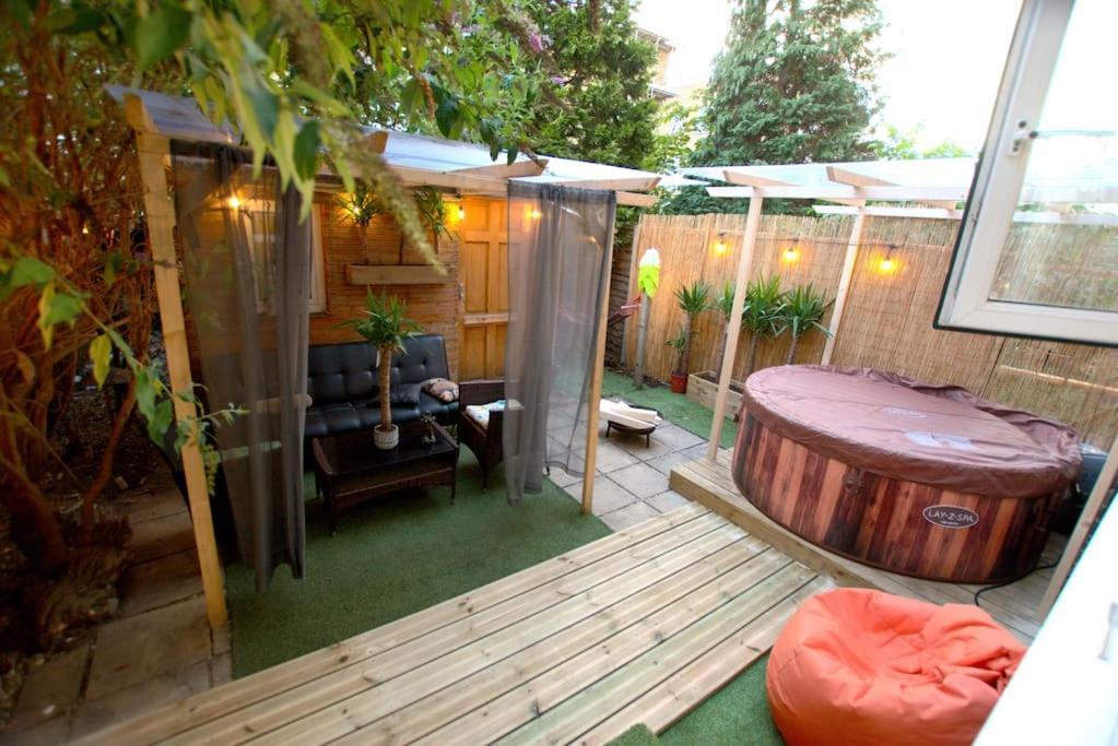 Unique W/garden Hot Tub, Sauna & Cinema * Londres