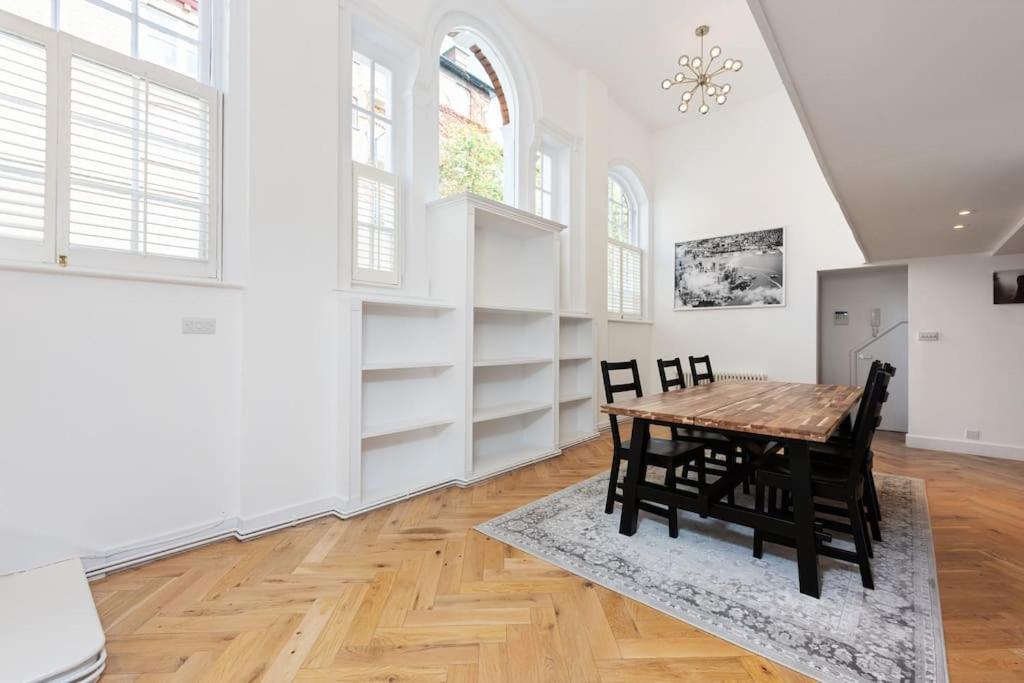 Appartamento Modern In Londra