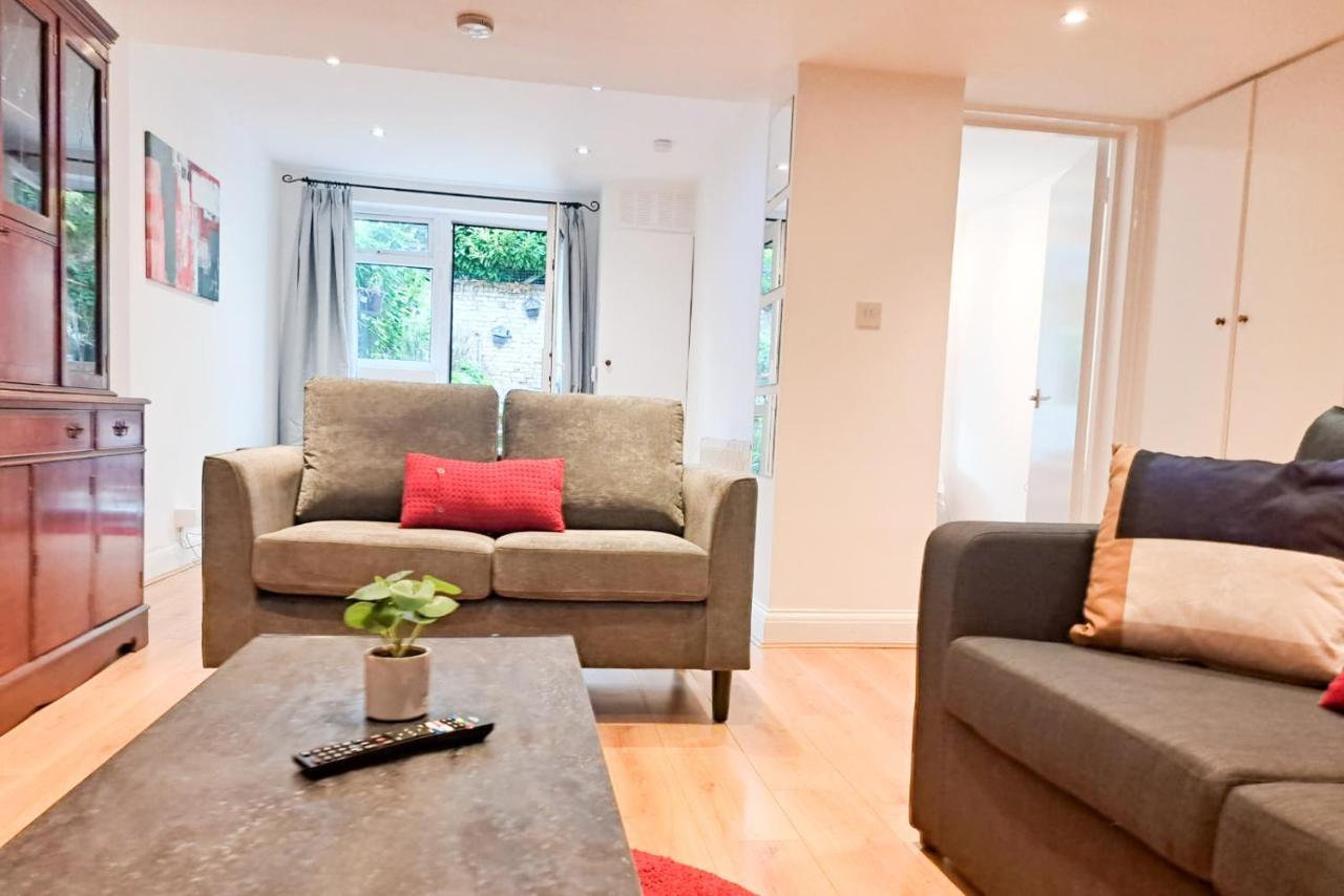 Holiday home Shepherds Bush London