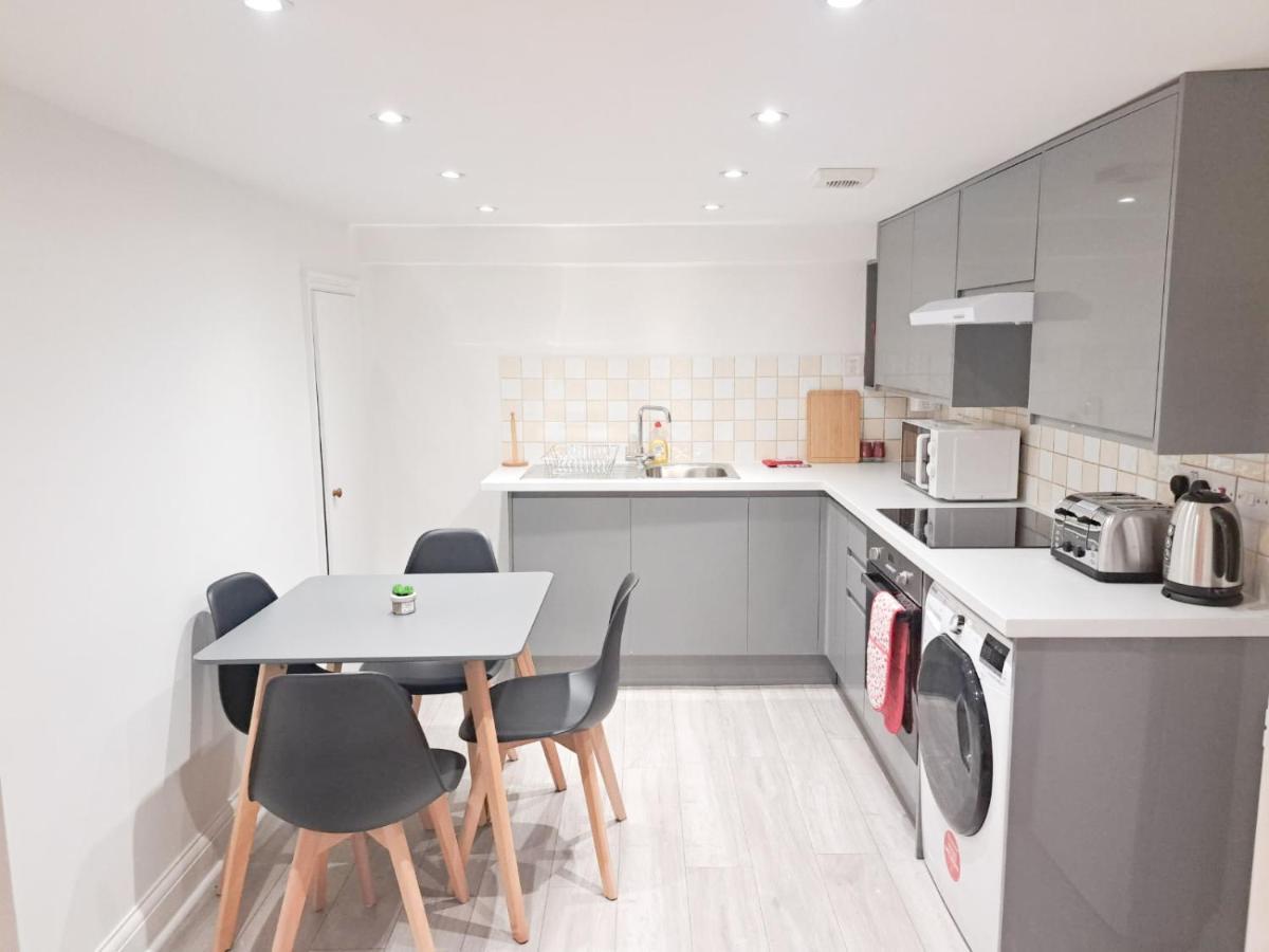 Holiday home Shepherds Bush