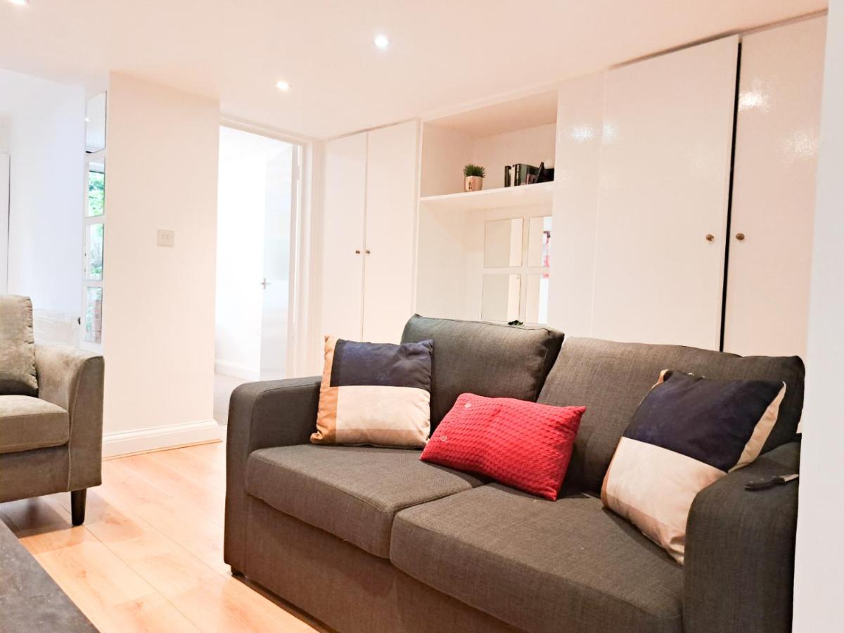 Holiday home Shepherds Bush London
