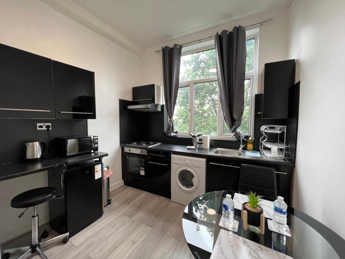 Lovely On Finchley Road Appartement