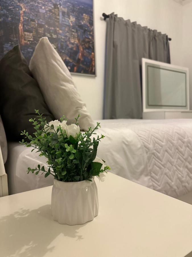 Privat overnatting Spacious And Homely One Bedroom *