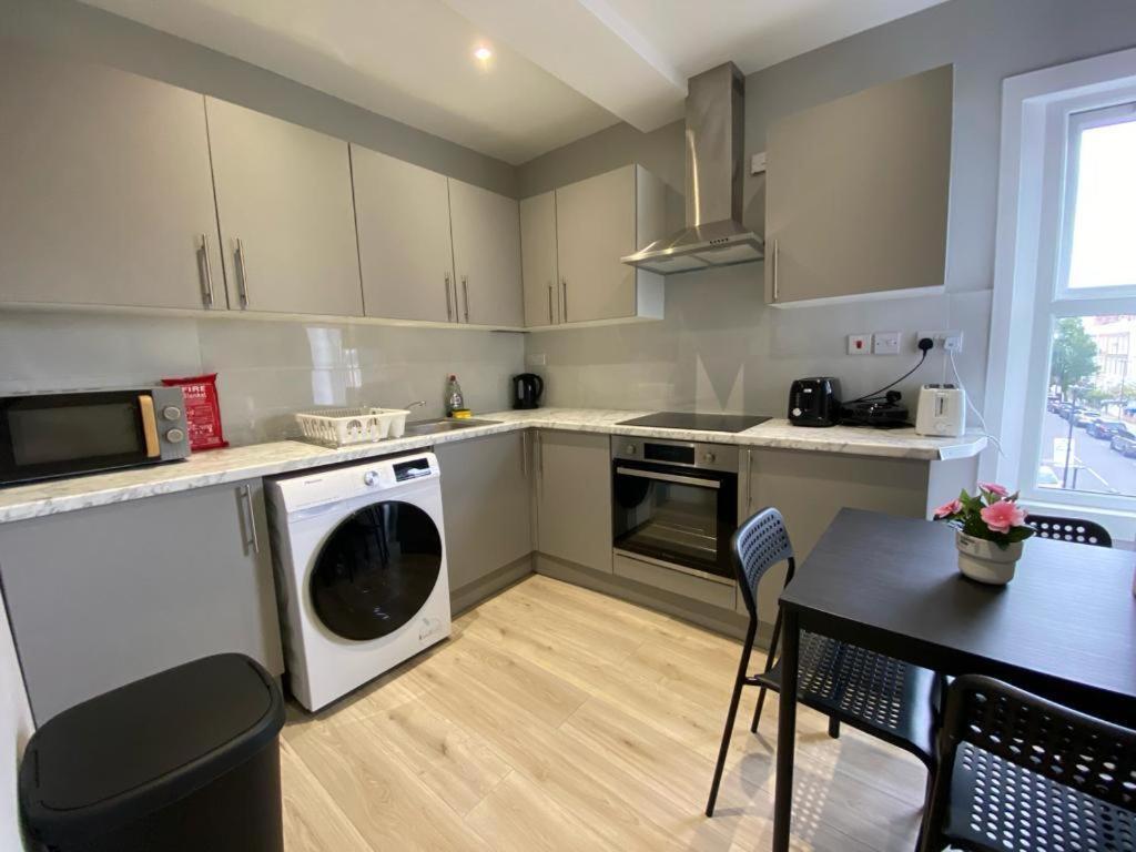Holloway - Next To Emirates Stadium - Private Bathroom - Shared Kitchen * London