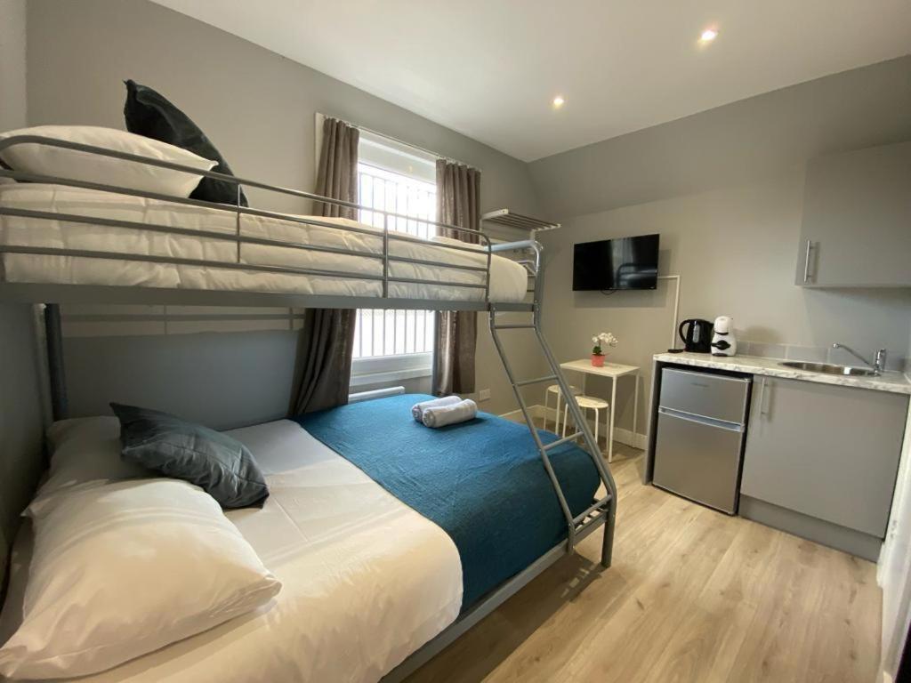 Holloway - Next To Emirates Stadium - Private Bathroom - Shared Kitchen * London