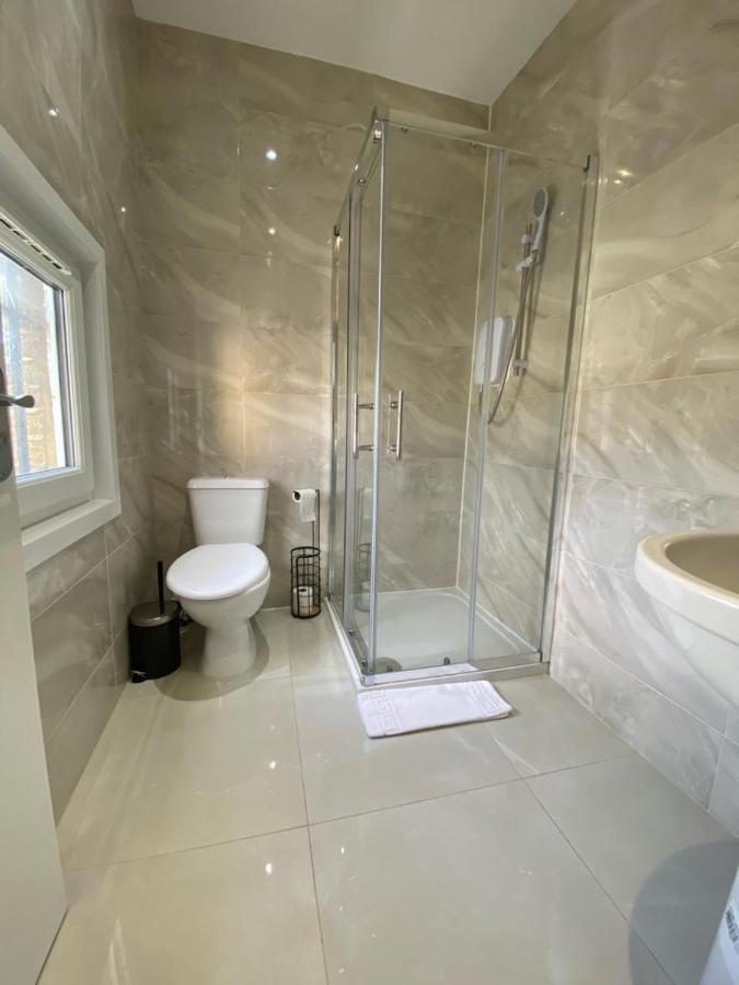 Leilighet Holloway - Next To Emirates Stadium - Private Bathroom - Shared Kitchen London