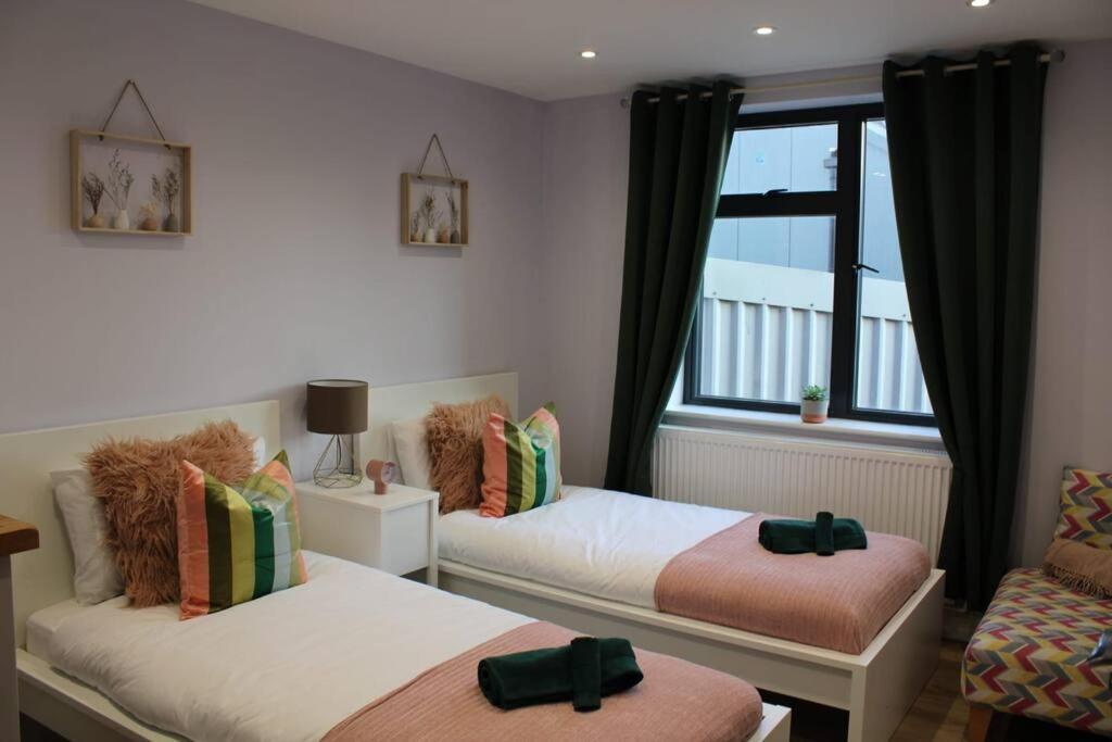 Lavish Near Wembley Stadium * Londres