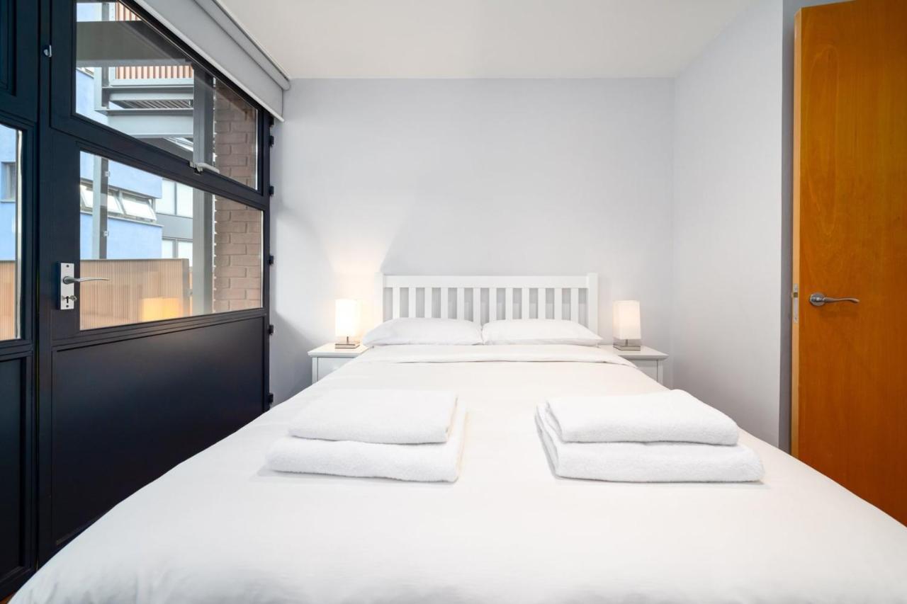 Modern & Spacious 2 Bedroom In Appartement Londres