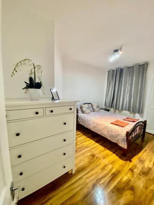 Lägenhet Ground Floor Flat In Bayswater Central