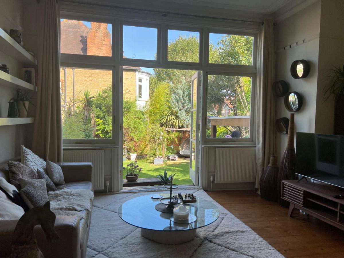 Londonhomegardens Guest house London
