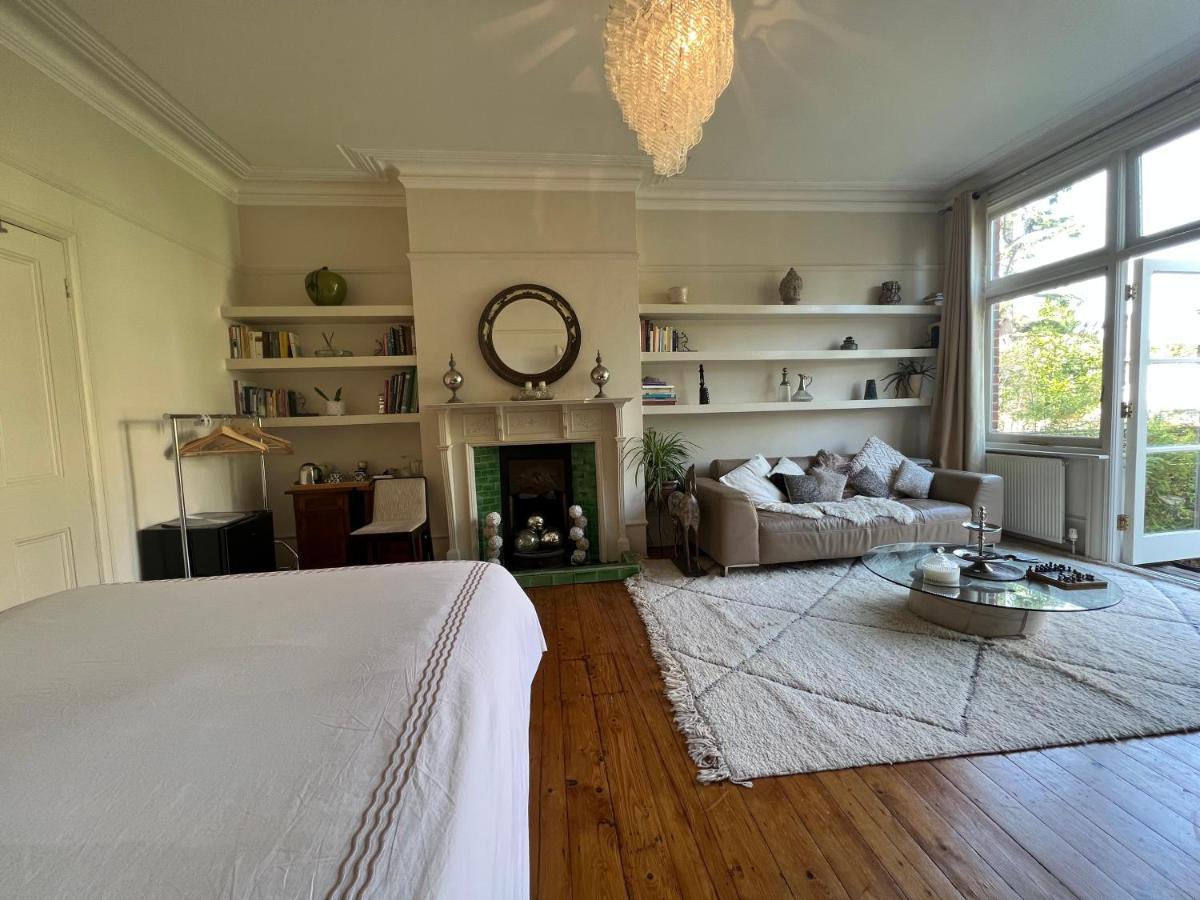 Guest house Londonhomegardens *