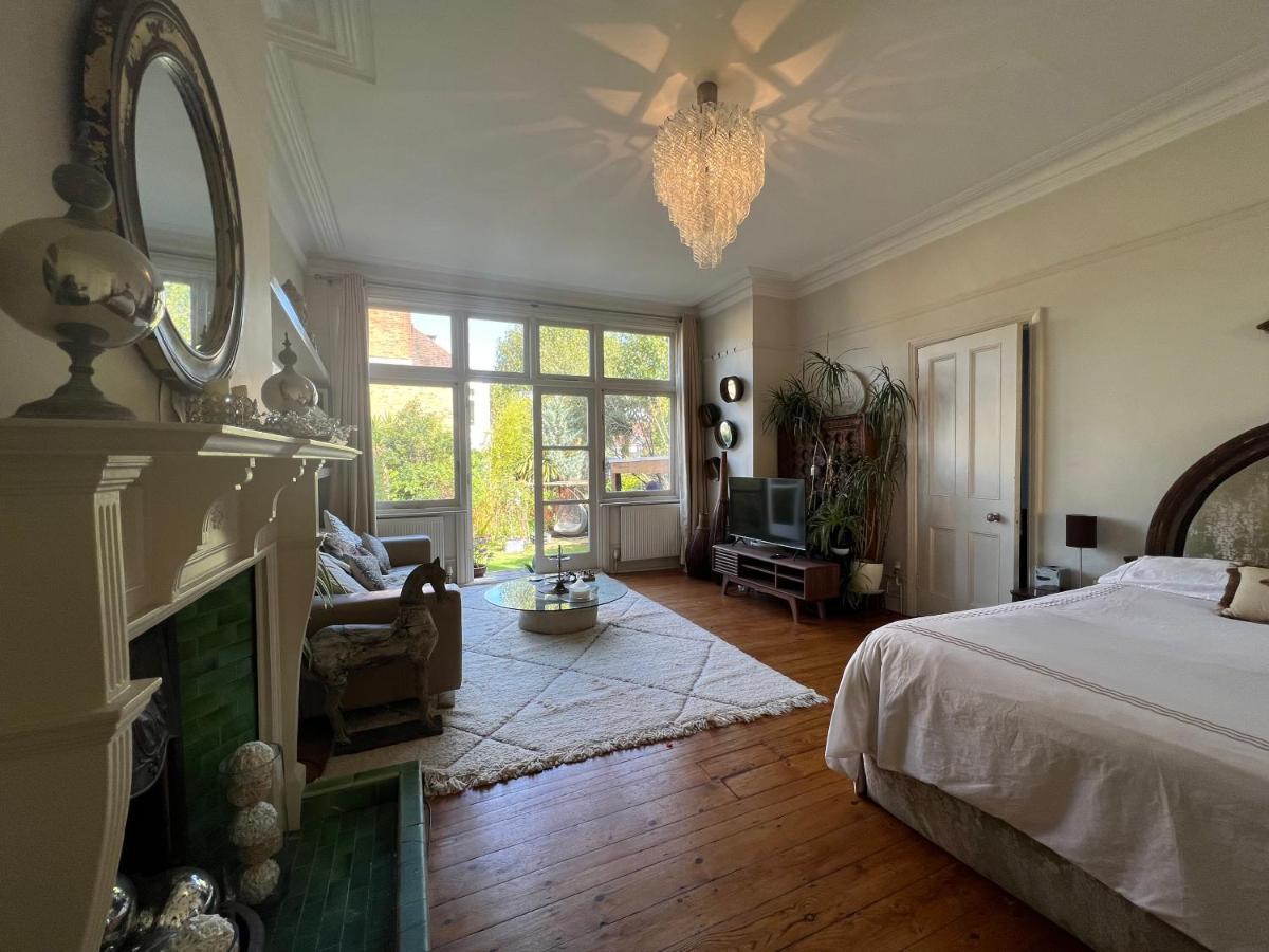 Guest house Londonhomegardens *