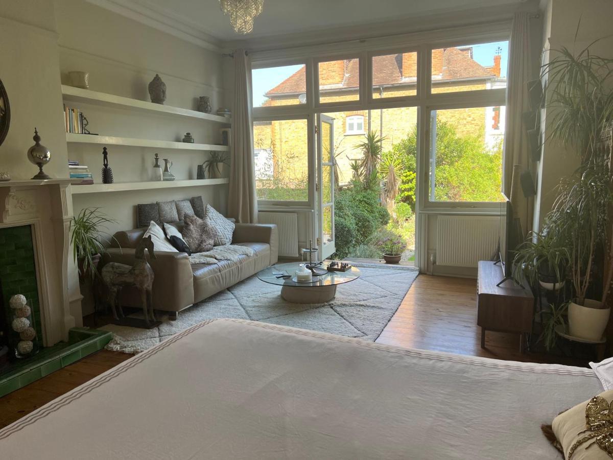 Guest house Londonhomegardens *