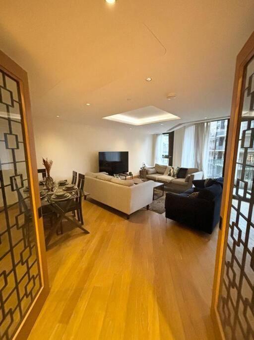 Luxury 2br Apt At C House Near Buckingham Palace Lägenhet *