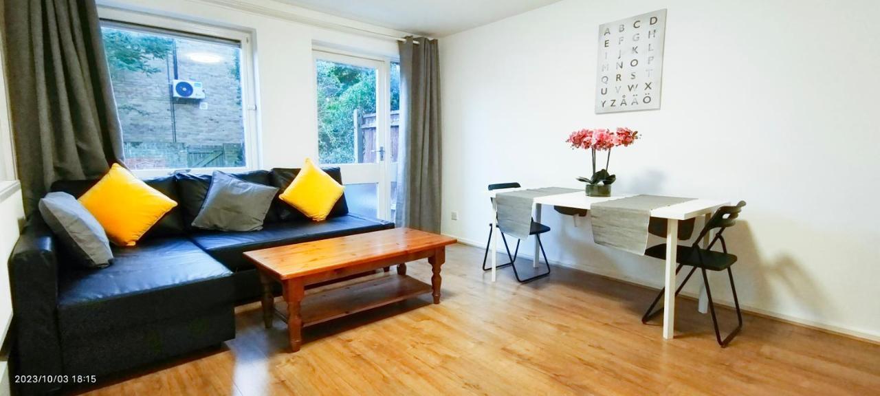 Clapham Garden Near Battersea Park *