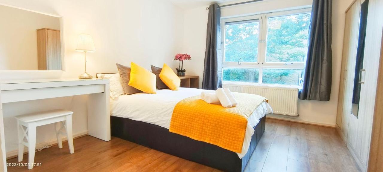 Clapham Garden Near Battersea Park Ferienhaus *