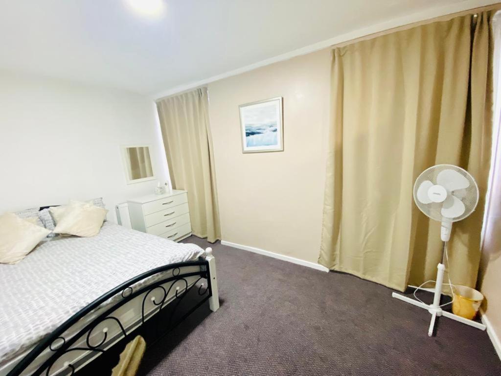 Lägenhet Spacious One Bedroom Edgeware Road Central *
