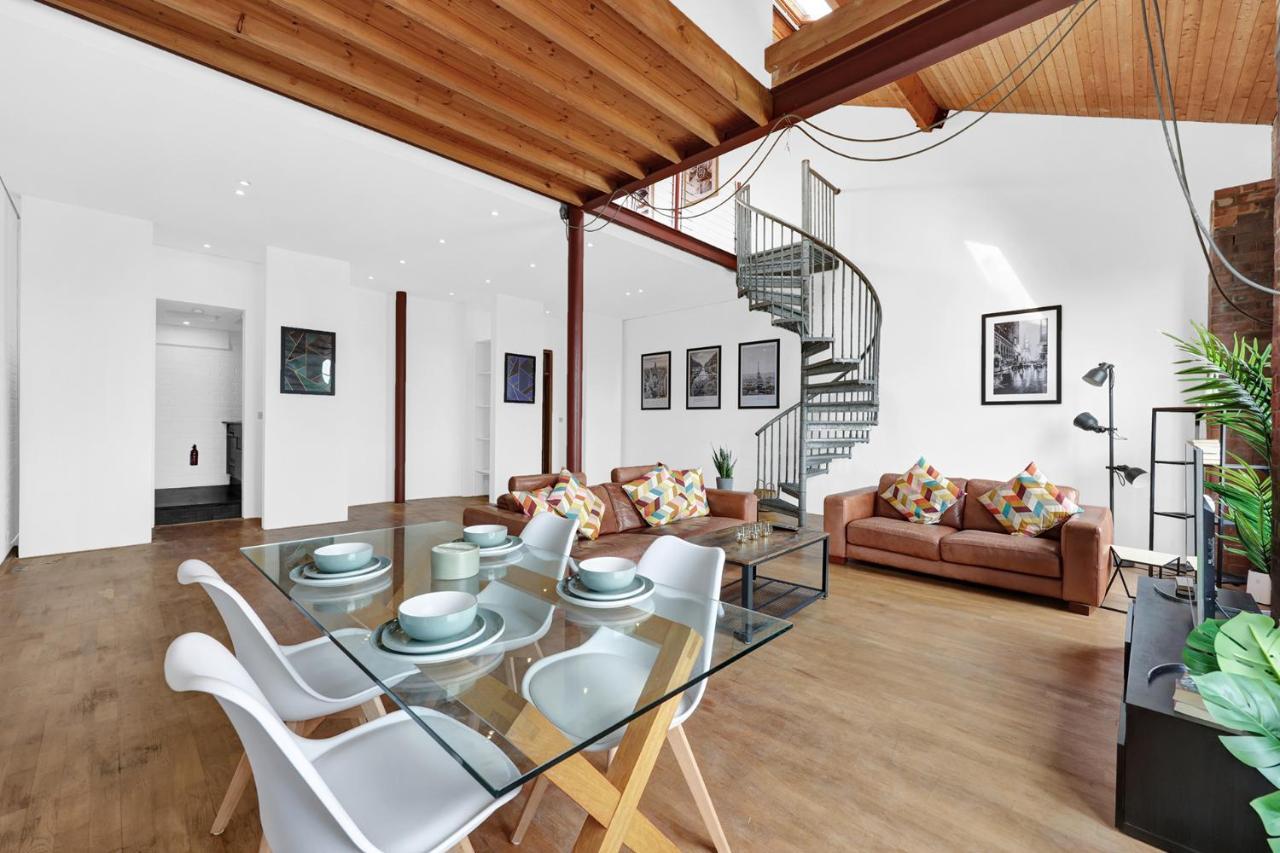 Large Industrial Style 2 Bedroom Short Term & Flexible Renting Canary Wharf With Free Wifi Londres