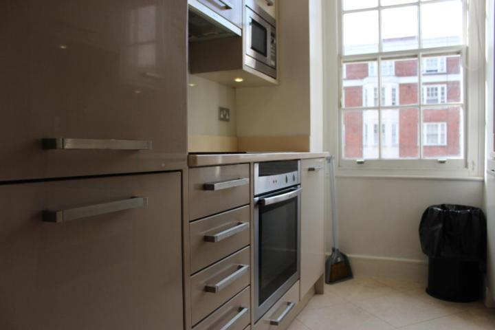 Luxury 1-bed, Marble Arch Leilighet London