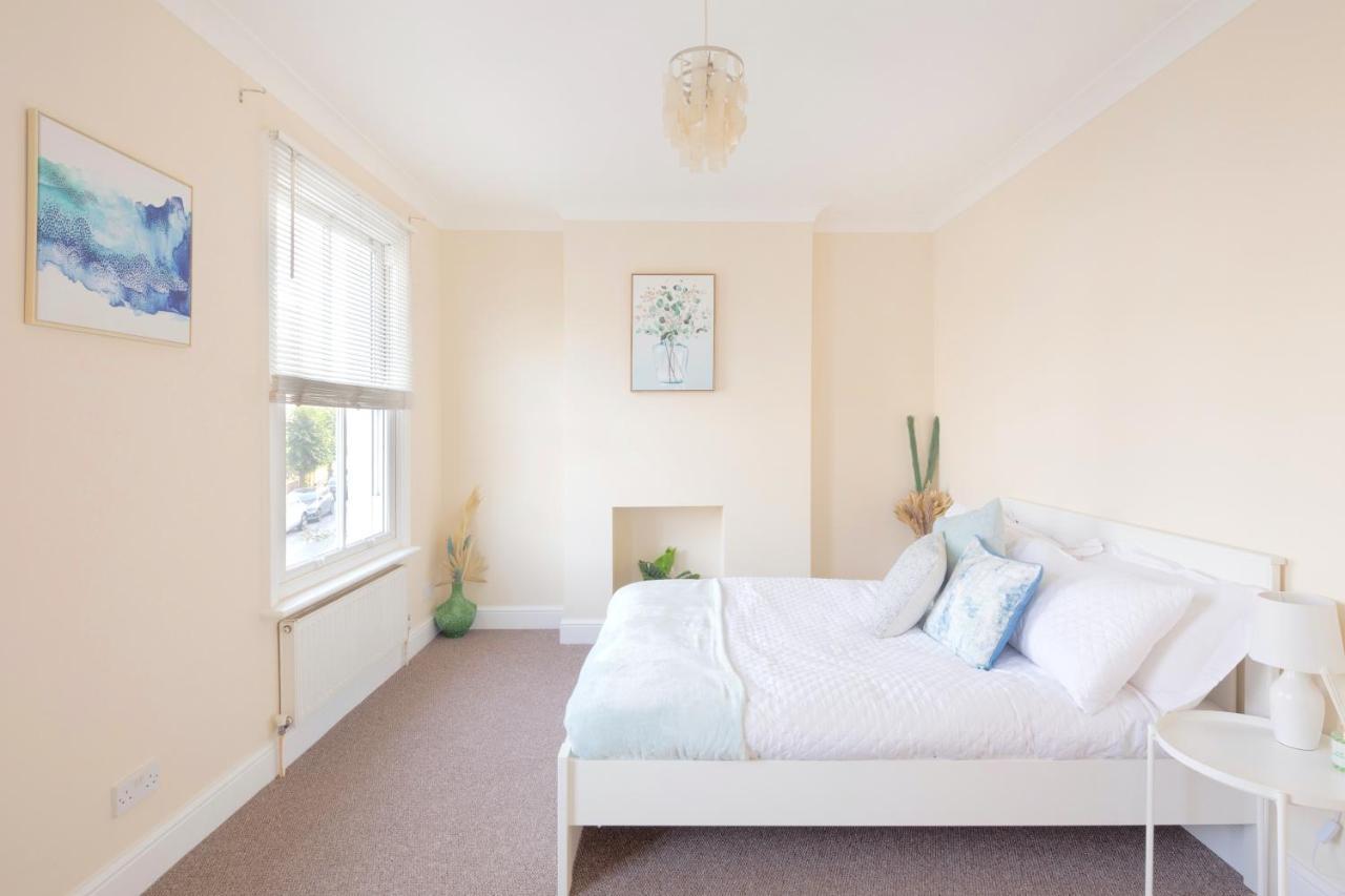 Stylish House In Wimbledon Semesterbostad