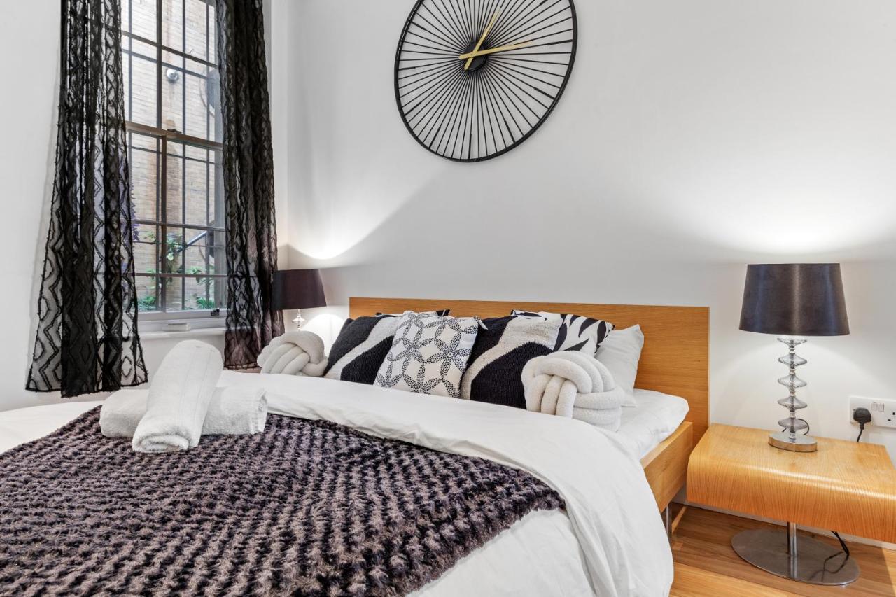 Lavish 3 Bedroom Flat In Mayfair Hy4 Lägenhet London