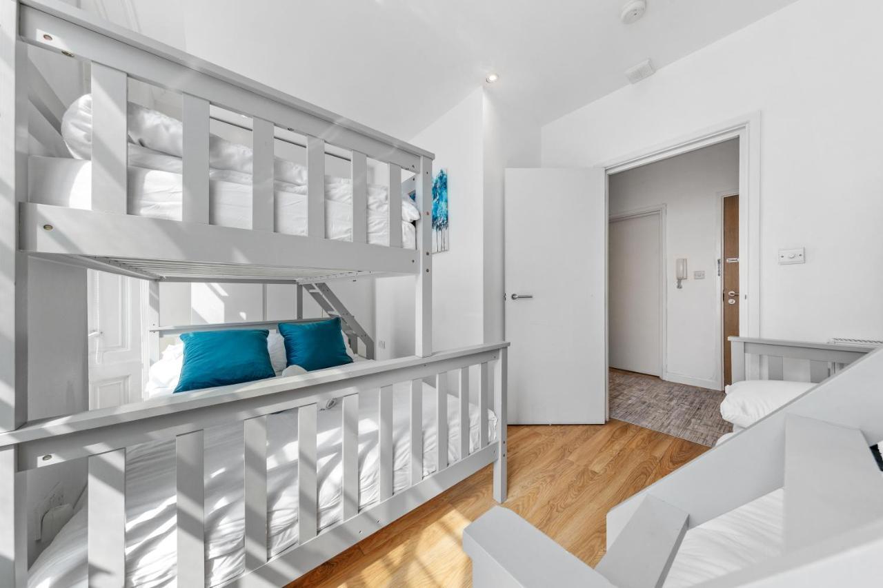Lavish 3 Bedroom Flat In Mayfair Hy4 Lägenhet London