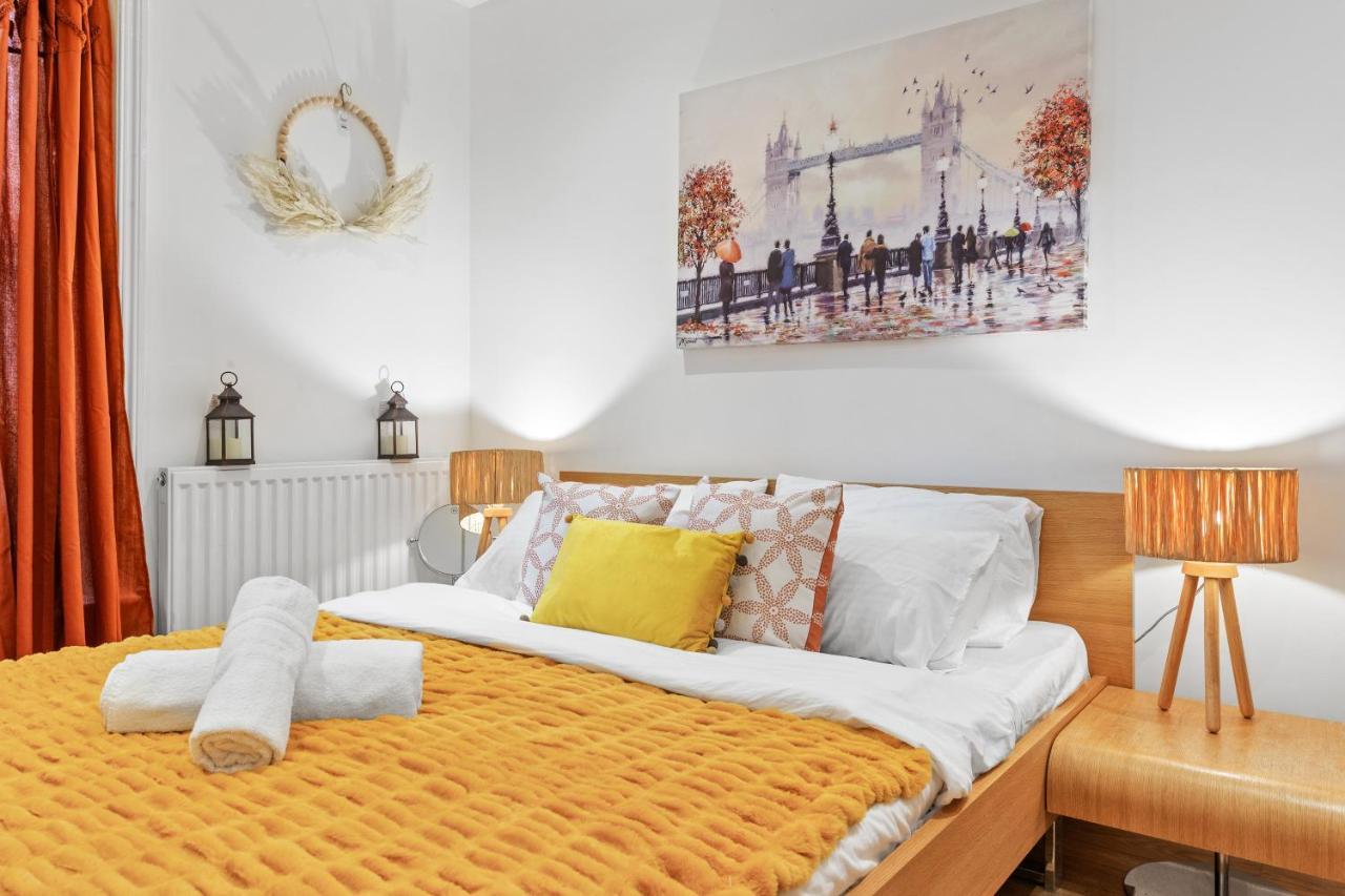 Lavish 3 Bedroom Flat In Mayfair Hy4 Lägenhet