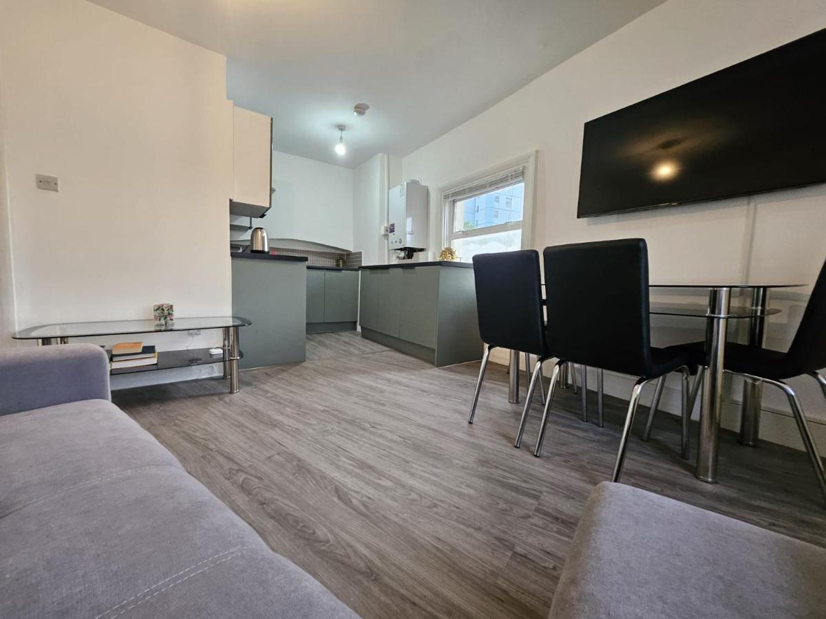 Battersea Park Apartment