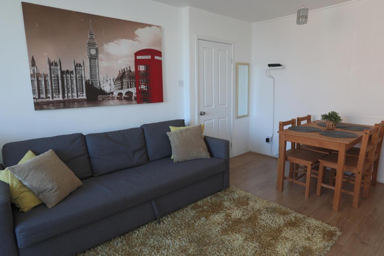 Self Contained 2 Bedroom Flat In Southwark Appartamento *