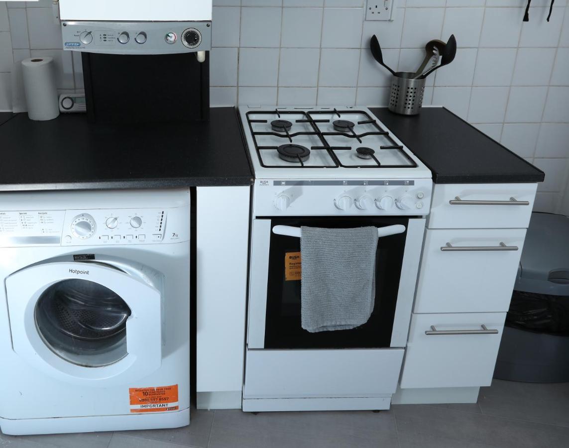 Appartamento Self Contained 2 Bedroom Flat In Southwark Londra
