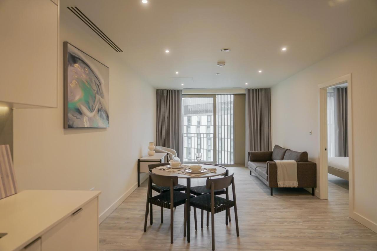 Lejlighedshotel One And Two Bedroom At Coppermaker Square In Lively Stratford *