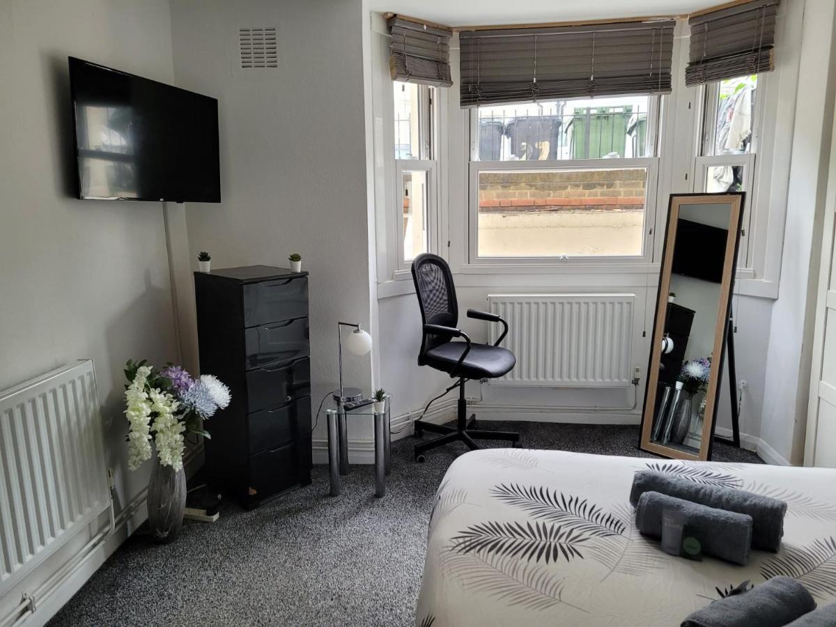 2 Bed Flat In Lambeth Lägenhet