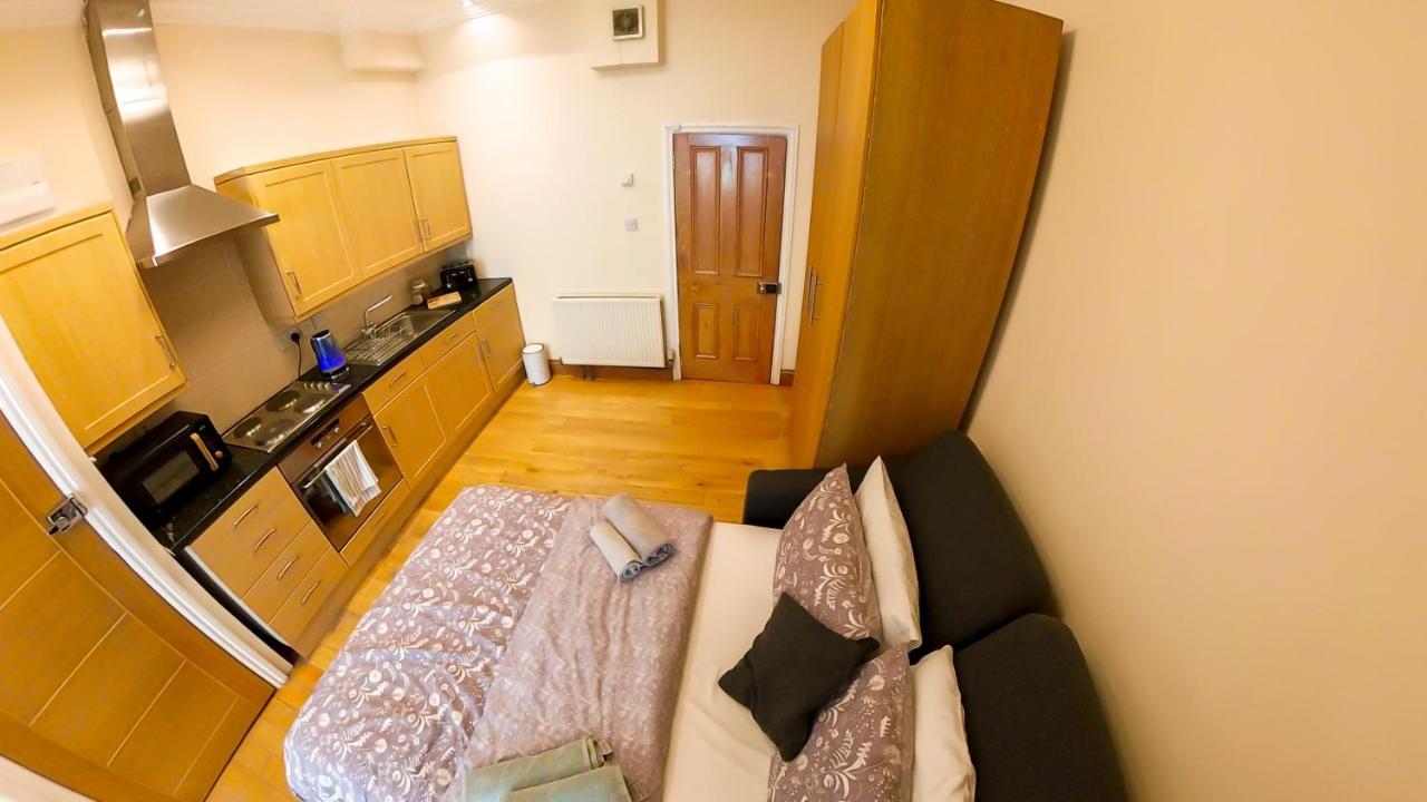 Lovely&bright Flat Close To Lägenhet *