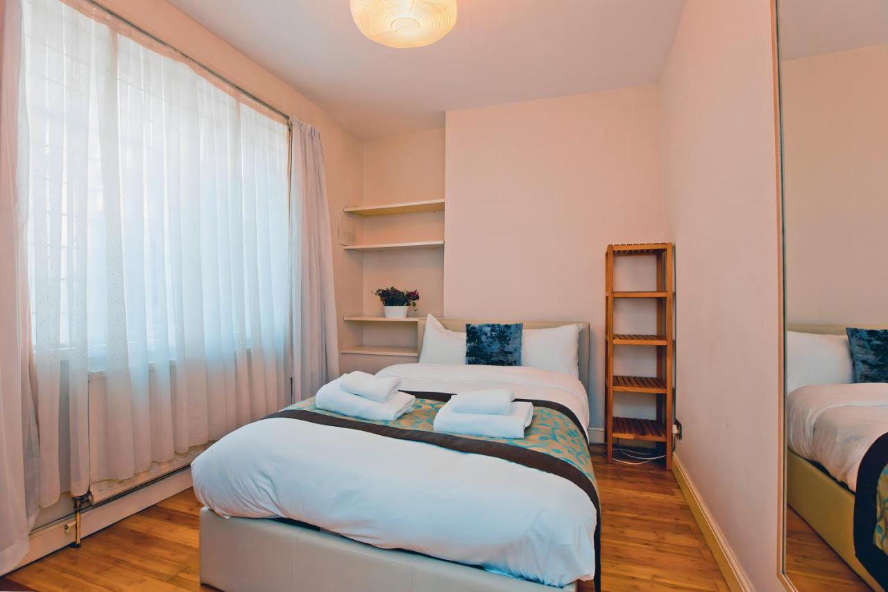 Leilighet Gorgeous 2-bed Flat - 25 Minutes Walk From Winter Wonderland London