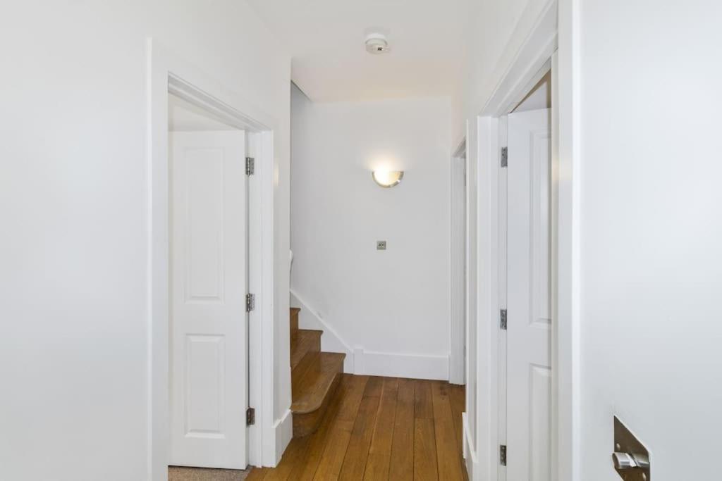 Lejlighed 2 Bed Private Townhouse Mews, King's Cross *