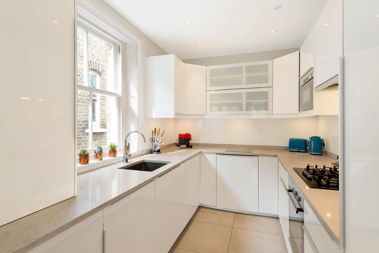 Lovely With Park Views *