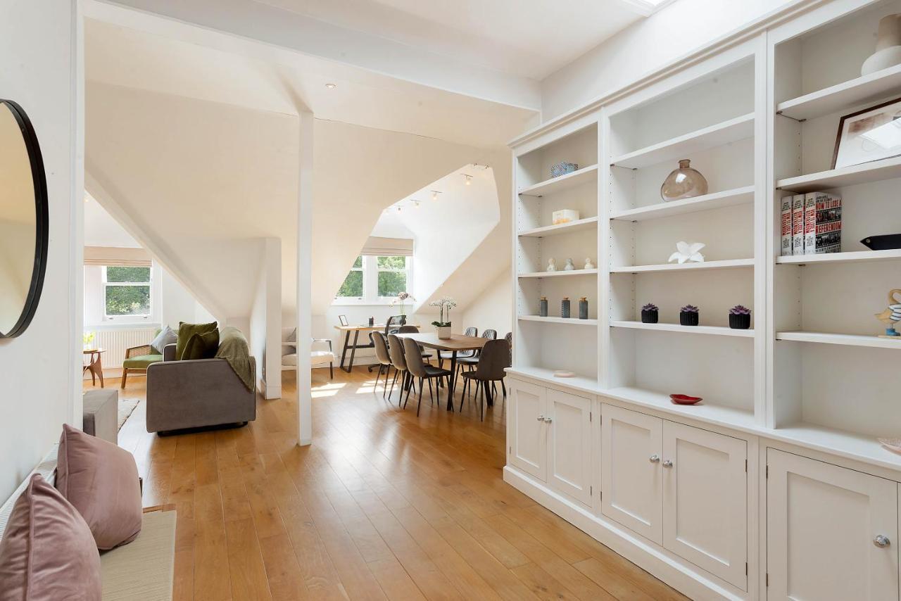 Appartamento Lovely With Park Views
