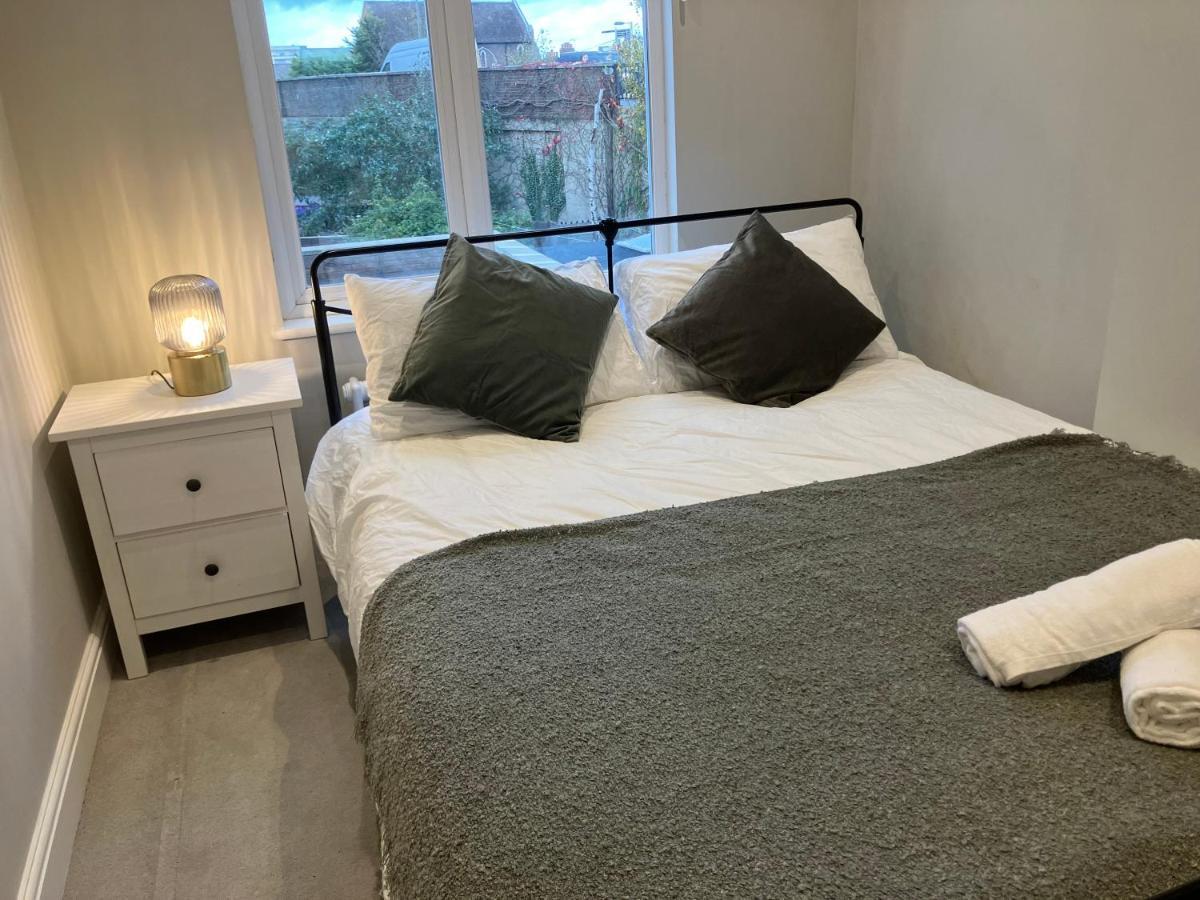 Leilighet Splendid 2 Bed Flat With Private Terrace In Wimbledon - 2 The Queens