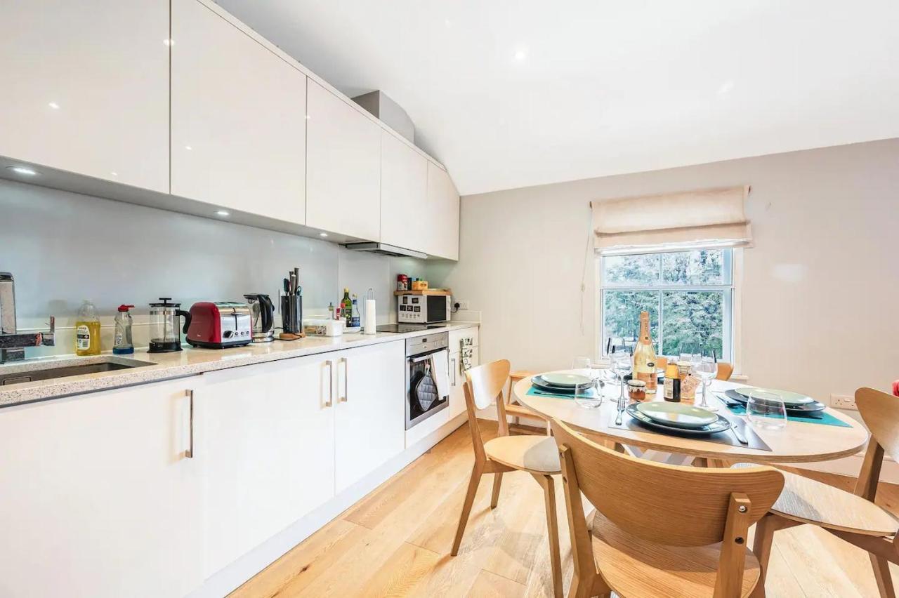 Lägenhet Pass The Keys Cosy Elegant Shepherds Bush Flat *